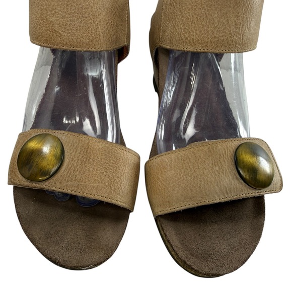Taos Carousel 3 Comfort wedge sandals tan leather Women size 39‎ US 8.5 open toe - Picture 4 of 12